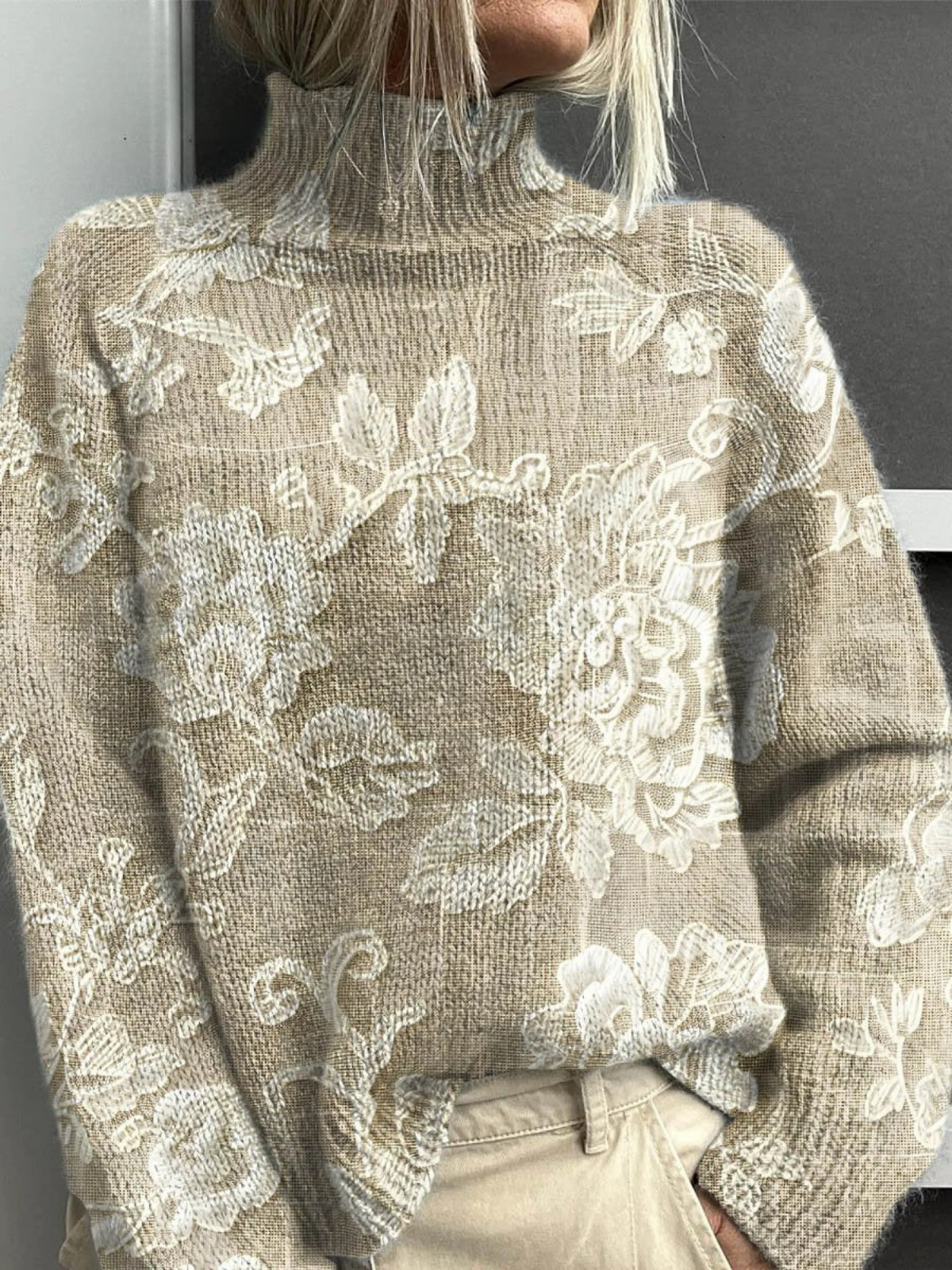 ALICIA™|TIMELESS VINTAGE FLORAL SWEATER