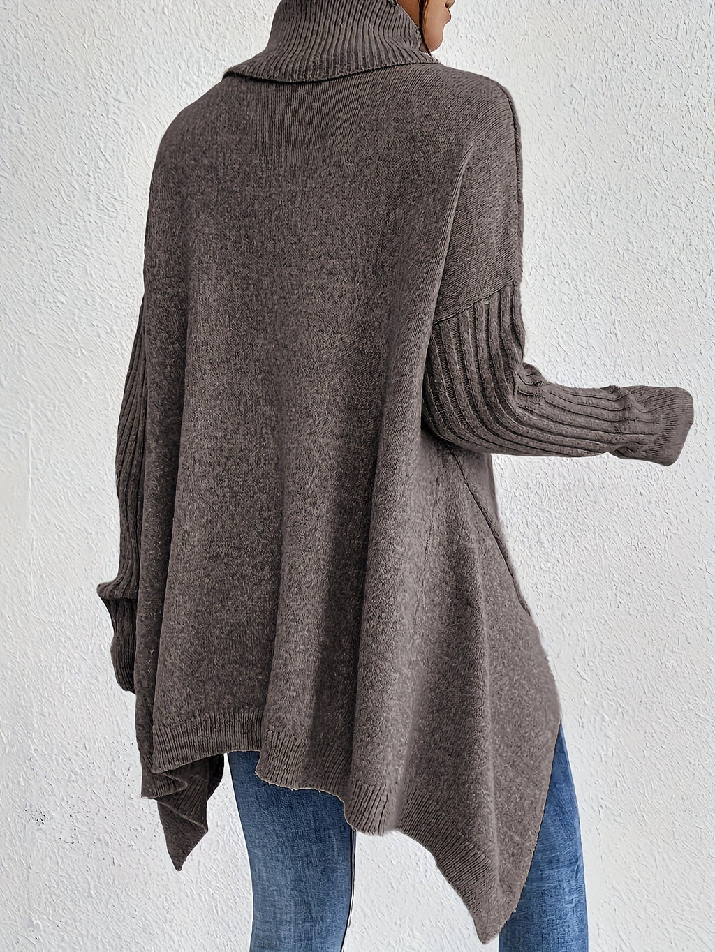 NIKKI™|OVERSIZED TURTLENECK