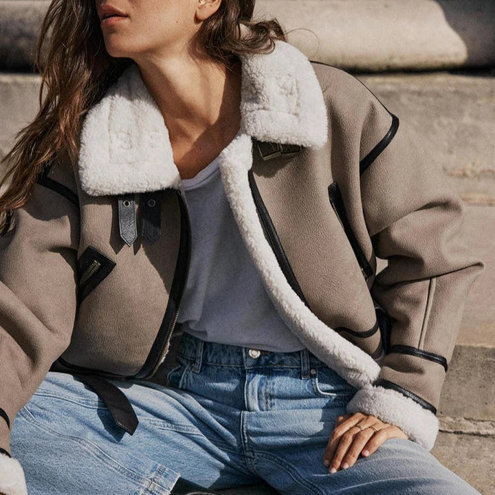 ABIGAIL™|Giacca in pelle versatile khaki