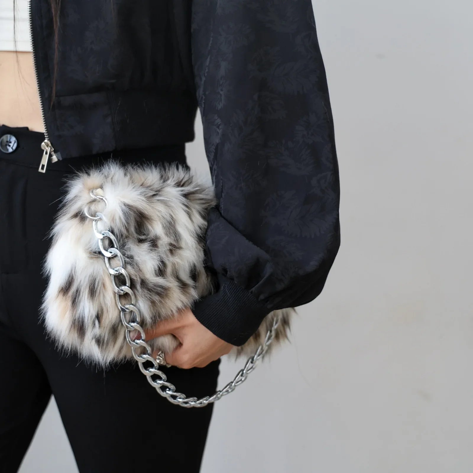 BRYNN™|PATTERN SHOULDER BAG