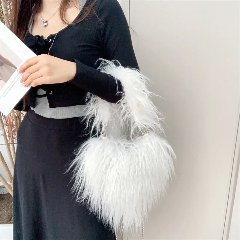 AMÉLIE™|HEART SHOULDER BAG