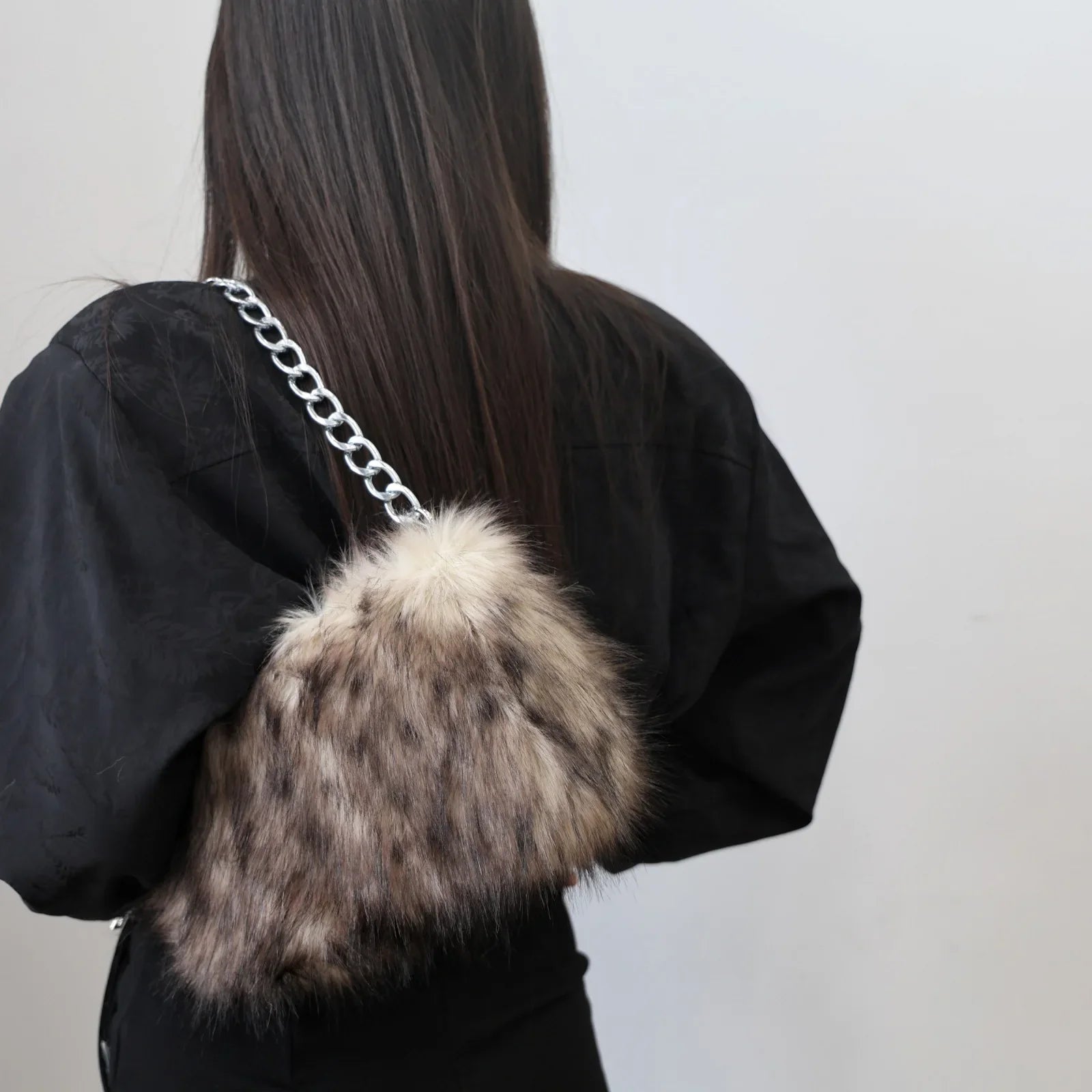 BRYNN™|PATTERN SHOULDER BAG